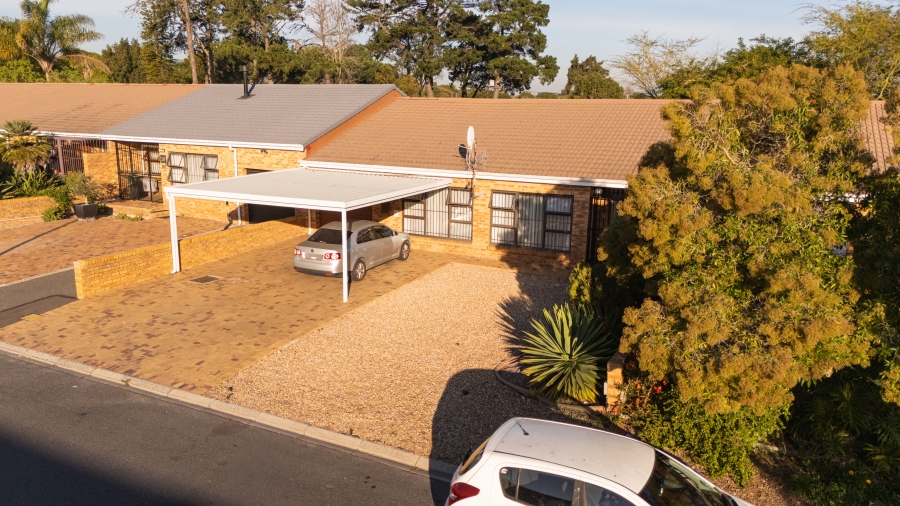 To Let 3 Bedroom Property for Rent in Kuils River South Western Cape